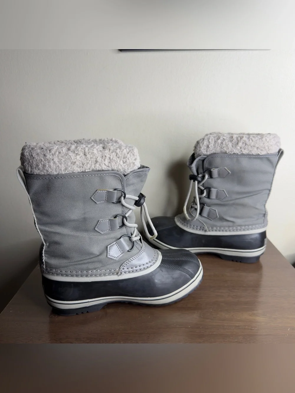 SOREL Yoot Pac Nylon Gray Waterproof Snow Boots Sz 3 Kids